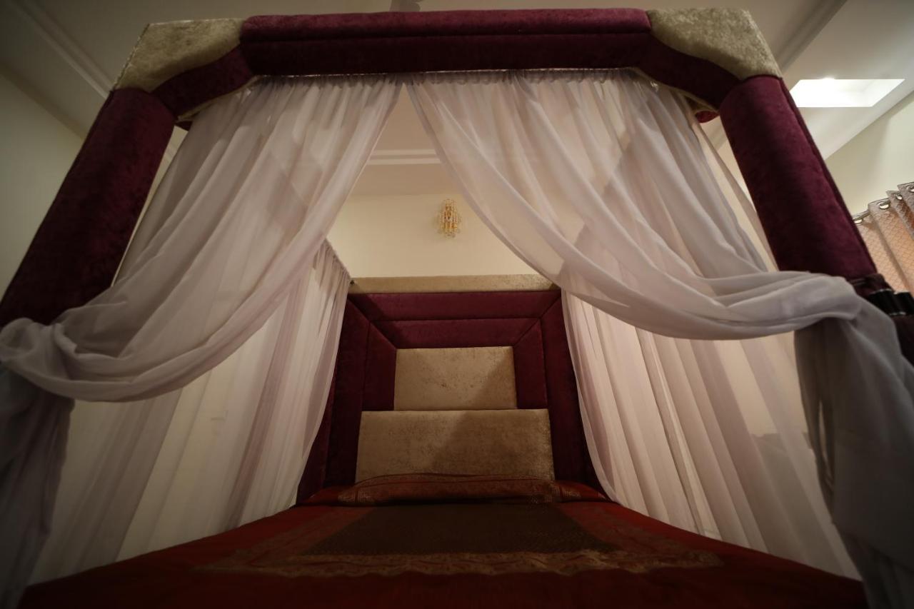 เตหริ คลับ แอนด์ รีสอร์ต Hotel Chamba  ภายนอก รูปภาพ